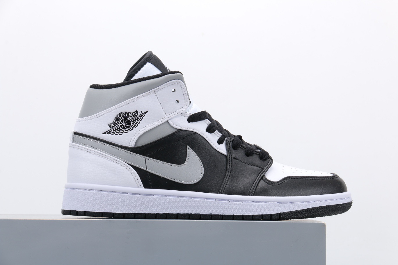 Jordan 1 Mid White Shadow