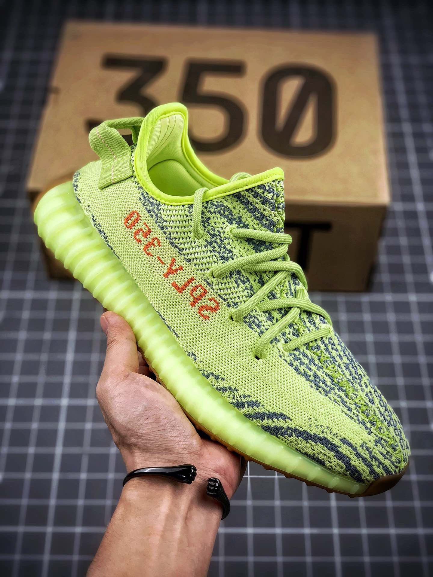 Adidas Yeezy Boost 350 V2 Semi Frozen Yellow